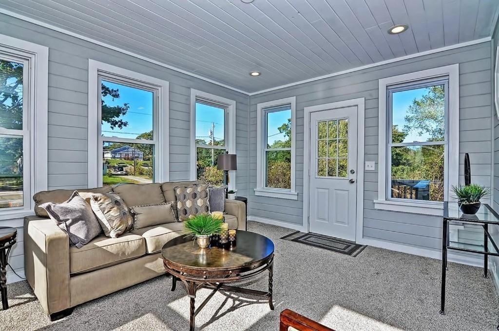 Charming Cottage Historic Falmouth Cape Cod Near Beach And Downtown 2Br 1Bath Deck Extérieur photo